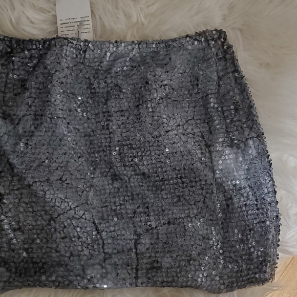 skirts - Picture 4 of 5